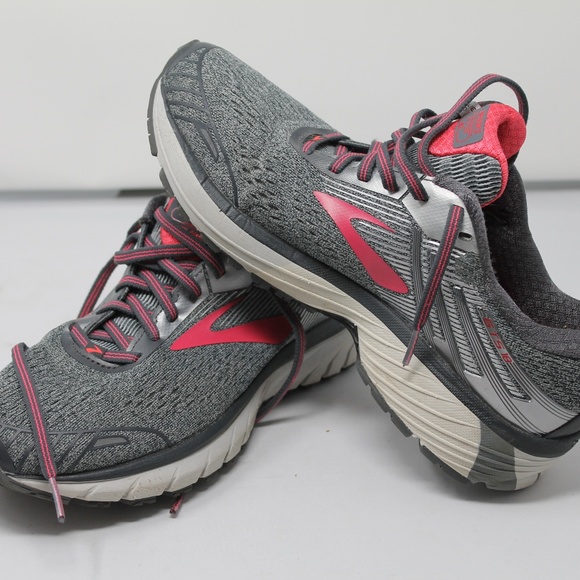 brooks gts 18 womens size 8